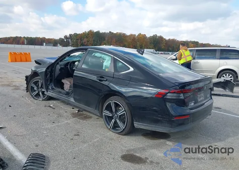 2024 Honda Accord Hybrid Sport z USA, uszkodzony, nr VIN 1HGCY2F51RA009495